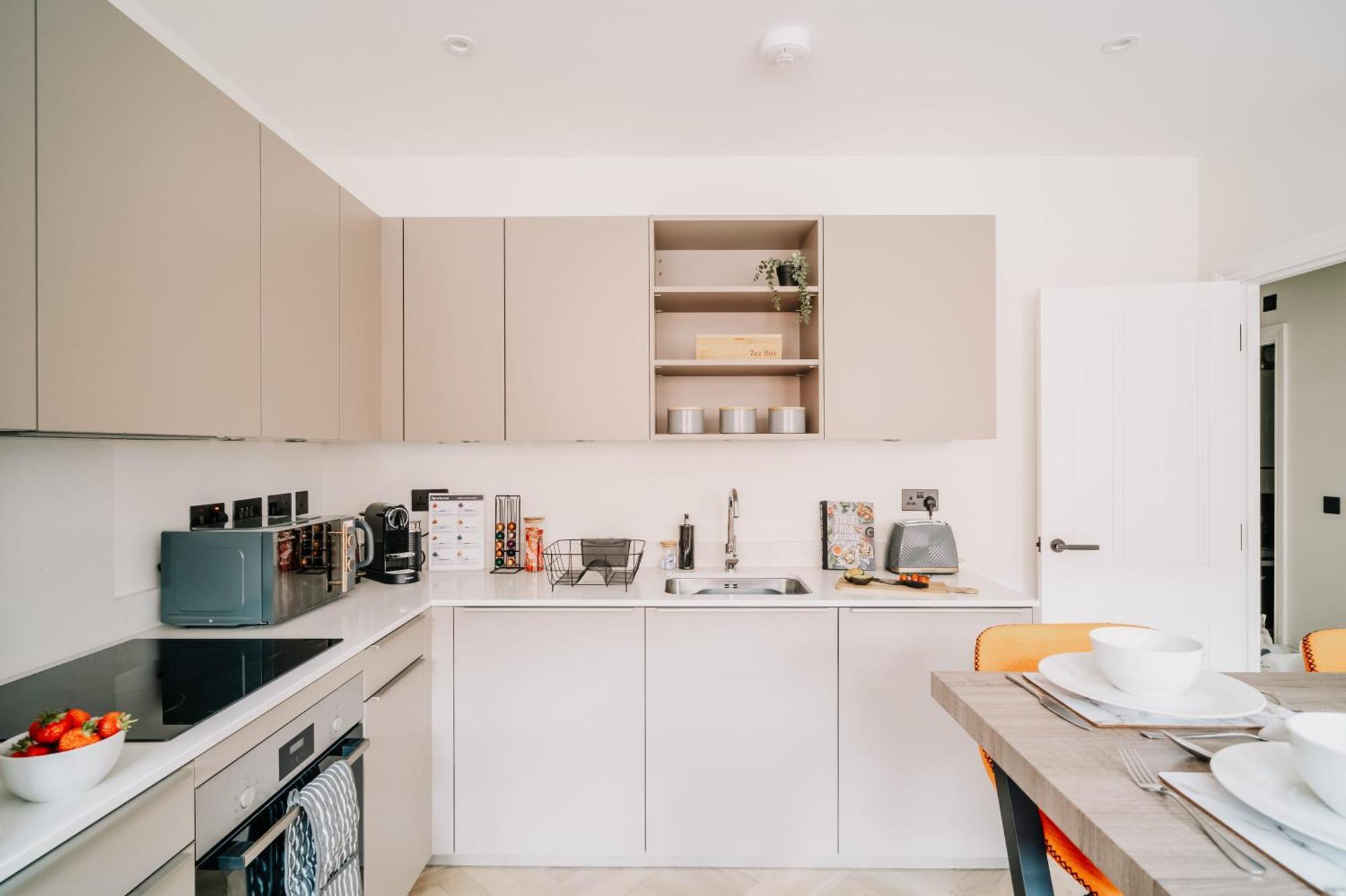 Stunning Grade Ii Living Family Contractors Apartment